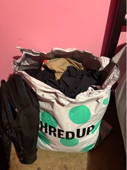 Bag of men’s clothes