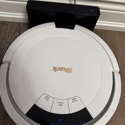 Shark ION Robotic Vacuum 