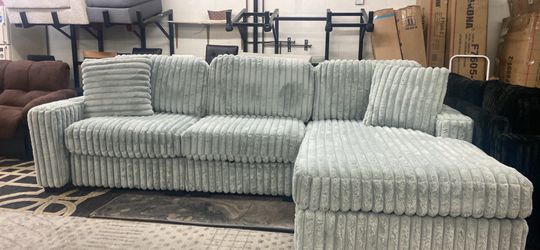 New 118x66 furry corduroy sectional couch / free delivery