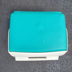 Igloo Playmate Cooler