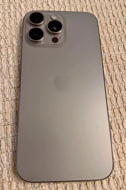 iPhone 16 pro max unlocked