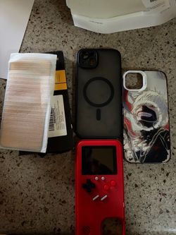 iPhone 15 plus case and screen protector