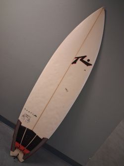 Rusty R twin fin 6'8" Surfboard....$350