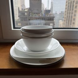 Assorted Dishes - Plates And Bowls 