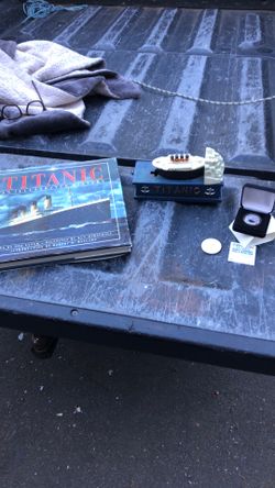 Nautical ship book toy bank coin Titanic 4 lot