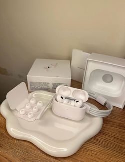 AirPod pro 2 $40‼️