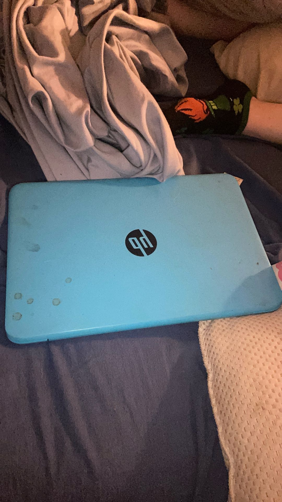 Laptops Without Chargers 