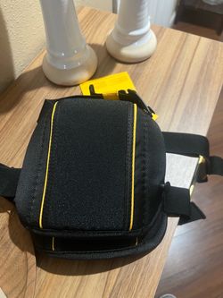 DeWalt knee pads