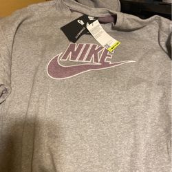 nike sweatshirt