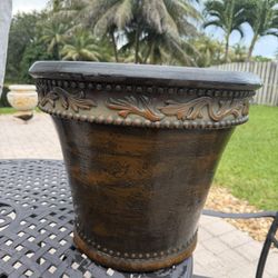 Planter Pot