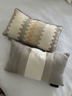 Madura Taupe Indoor/Outdoor Accent Pillow 4 pieces