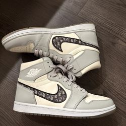 Jordan 1 Dior Highs 