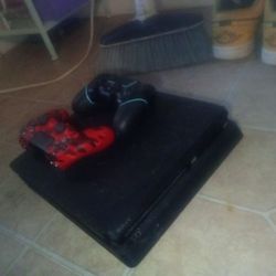 Ps4 3 Controllers It Comes With Black ops 4  