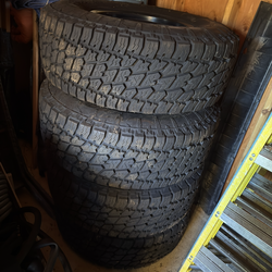 Nitto Terra Grappler G2 35 x 12.5 x 17r w/ Mickey Thompson wheels