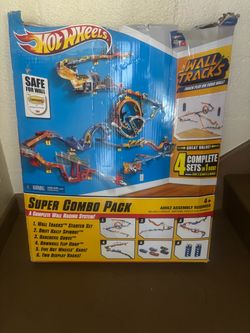 Hotwheels wall track