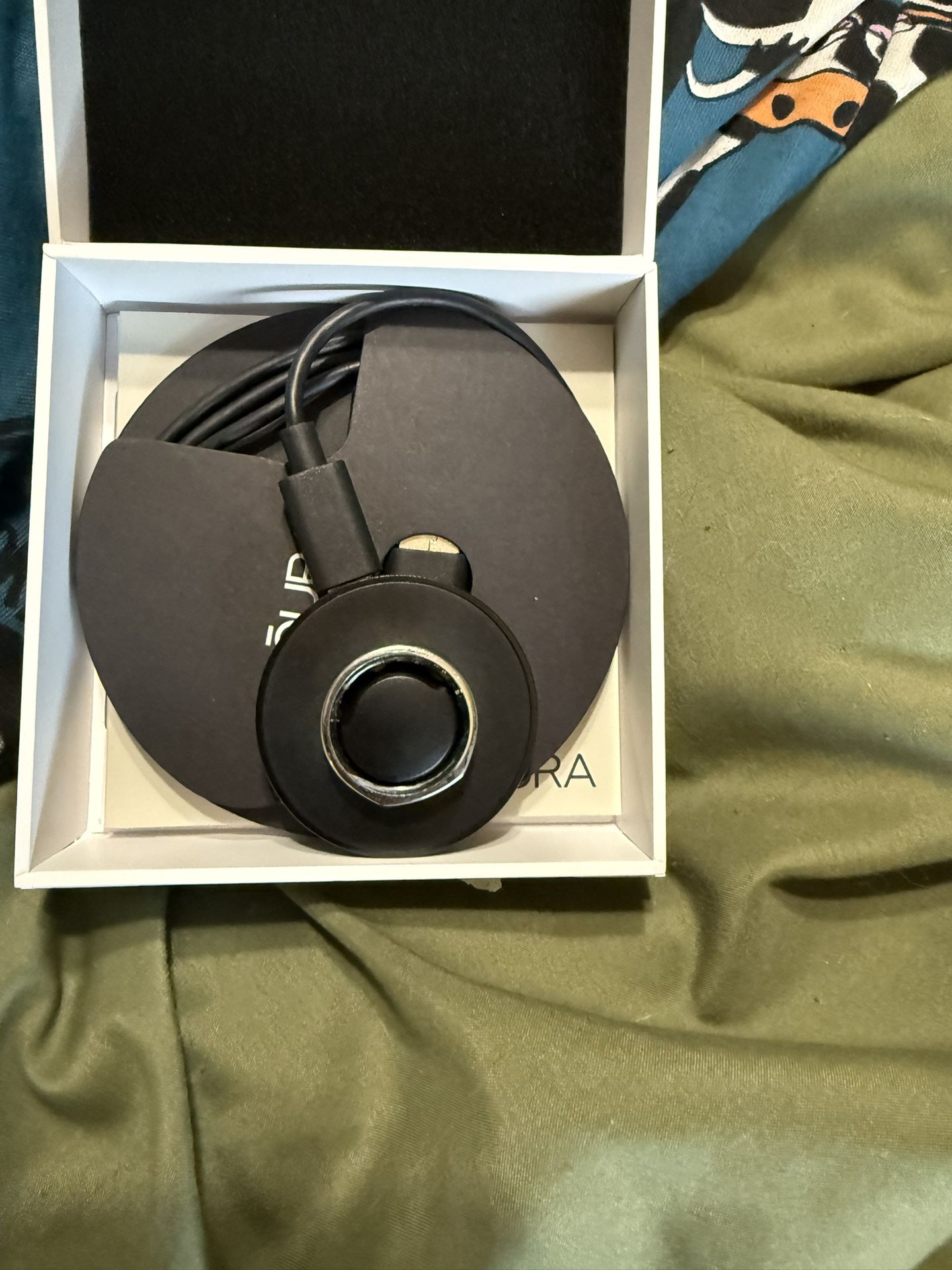 Oura ring