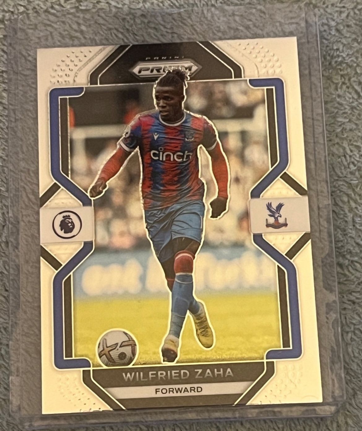 2022-23 PANINI PRIZM PREMIER LEAGUE, SILVER, #18 WILFRIED ZAHA, CRYSTAL PALACE