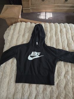 Kid Nike sweater