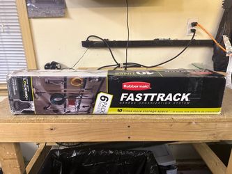 Rubbermaid FastTrack Garage Organization System 6-Pack