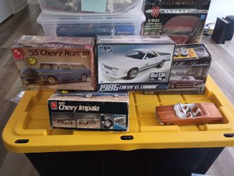 RANDOM LOWRIDER MODEL LOT