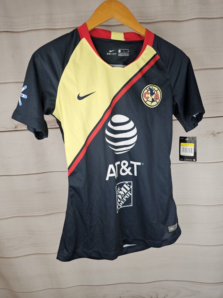 Nike Club AMERICA Womens JERSEY New With Tags