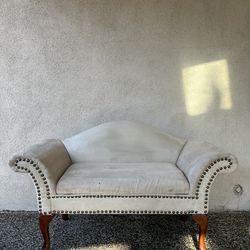 Chaise Chair