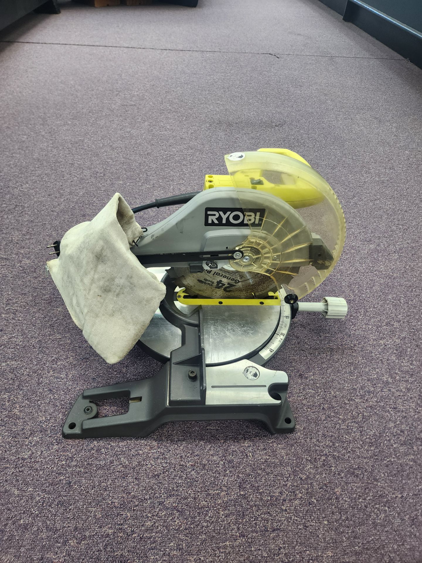 Ryobi Compound Miter Saw 10", Exactline Laser, 14 AMP, with Dust Bag