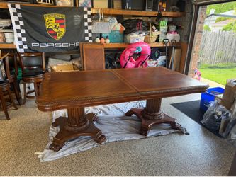 LARGE WOODEN DINING TABLE