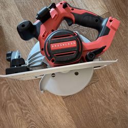 Milwaukee Hand Saw – New