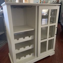 White Cabinet (Free Assemble)