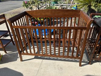 Wooden Convertible Crib.