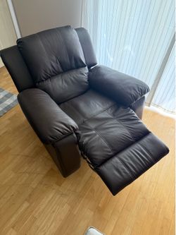 Used Recliner