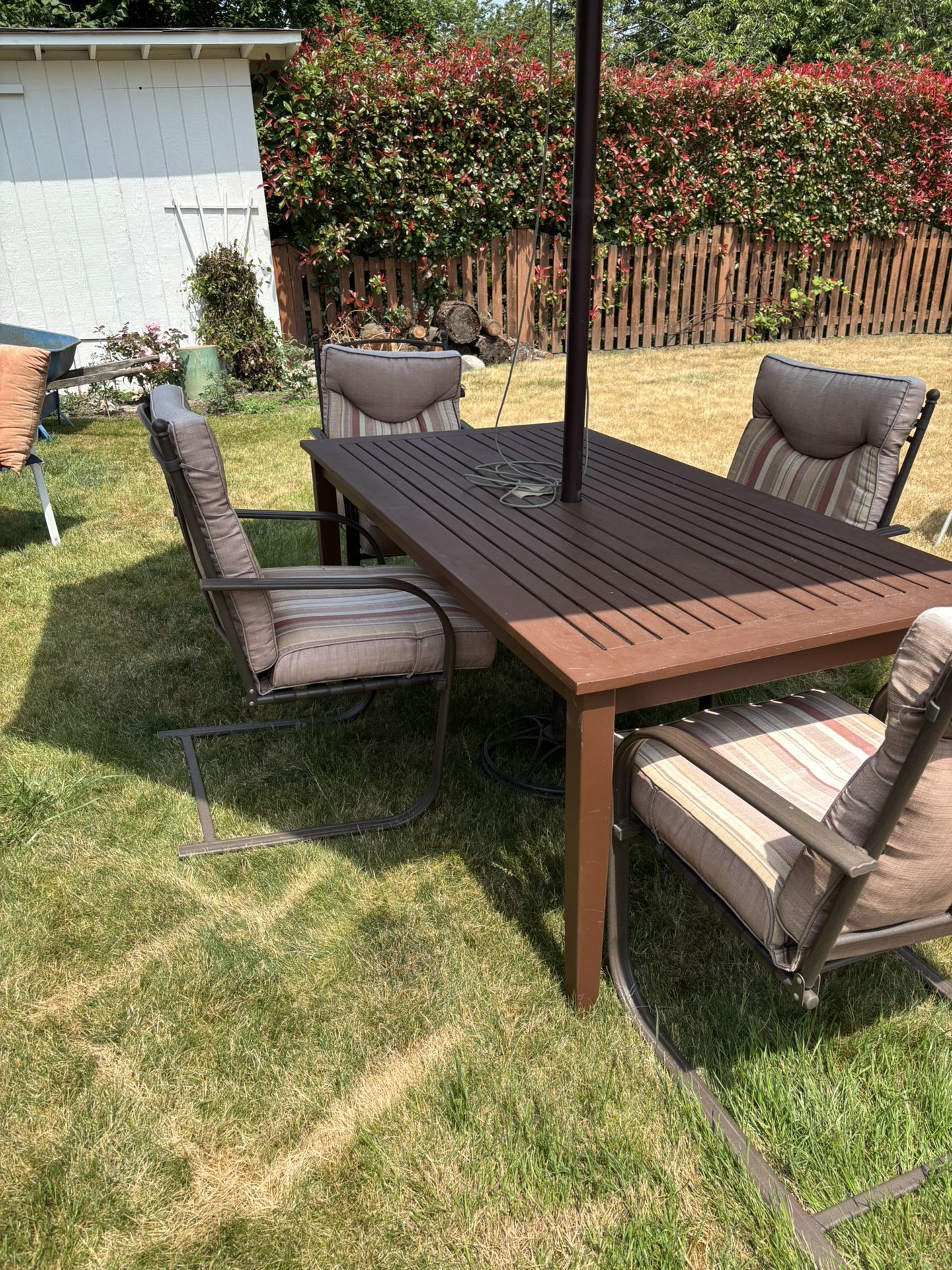 7 Piece Large Umbrella Patio Set