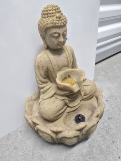 Buddha Fountain Statue