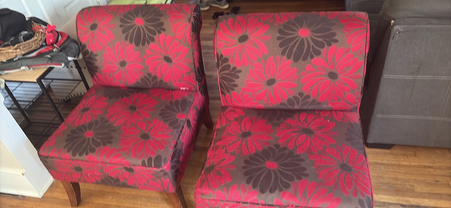 2 Chairs