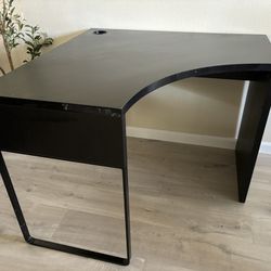 IKEA Computers Conner Work  Desk