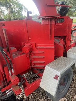 Bandit Wood Chipper