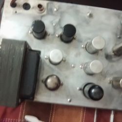 Vintage Power Tube Amplifier 