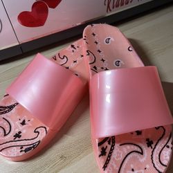 Slides (Bandana Print)