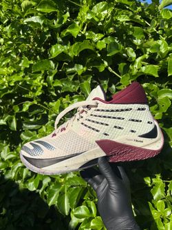 Size 10 & 11.5 Skechers SKX Reign Basketball Shoe Men's Maroon New without Box Size 11.5 Randle