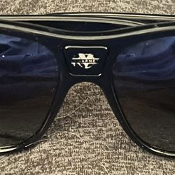 Vuarnet Black Polarized Sunglasses w/ Original Case Sleeve And Cleaning Cloth - Made in France