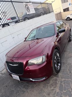 2019 Chrysler 300