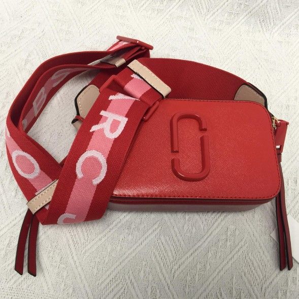 Marc Jacobs Snapshot Crossbody Bag Sandcastle Red Multi