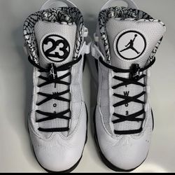 Women’s Jordan’s Size 8- New