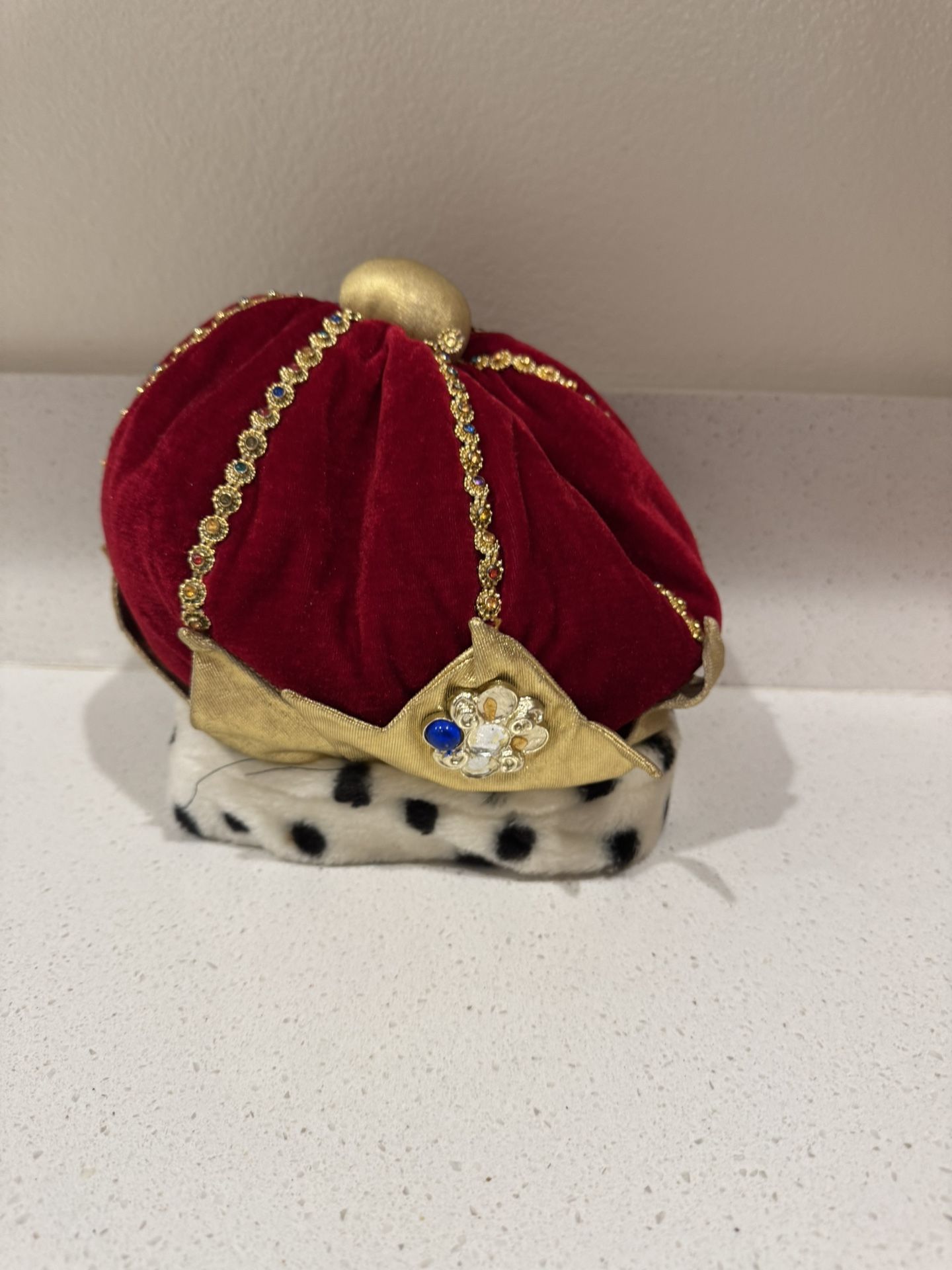 Costume King Hat And Robe OBO