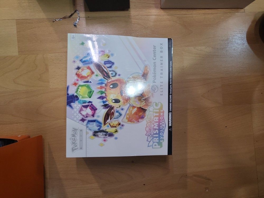 1 Pokemon Center ETB Prismatic Evolutions
