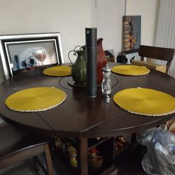 High Dining Room Table And High Chairs 
