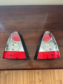 Subaru Forester 2006-2008 OEM Taillights