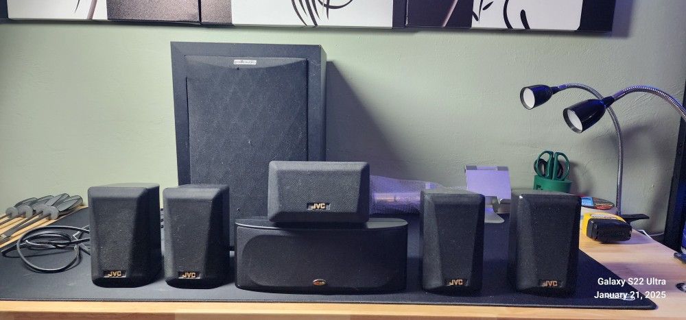 JVC/POLK 5.1 Speaker Setup. 2 Centers, 4 Small Speakers, 8" Sub