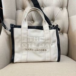 Marc Jacobs Canvas Tote in Summer Cream